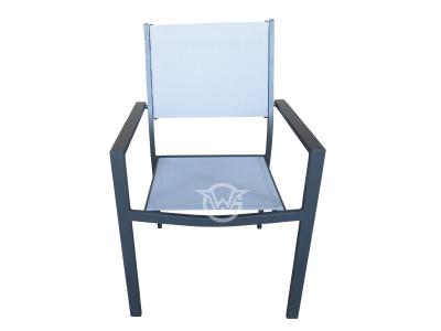 Estructura de aluminio para todo clima con silla de comedor de tela Textilene
